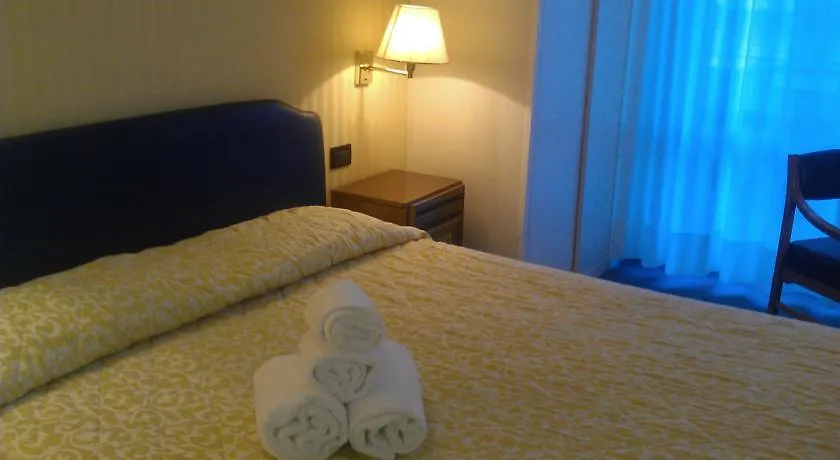 Hotel Esplanade Cesenatico